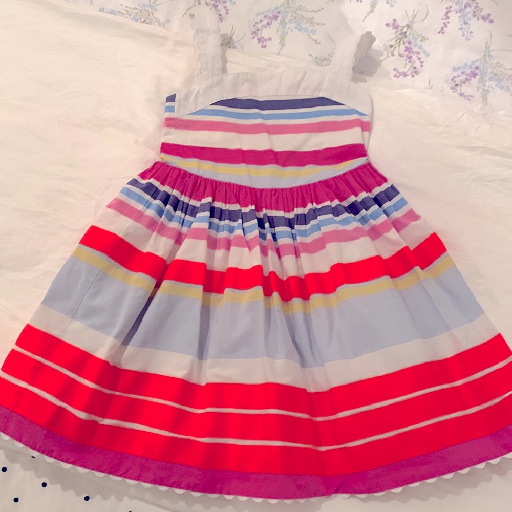 Cutest little Mini Boden girls dress ❤️🥰 Size S - 6y - love the colors !